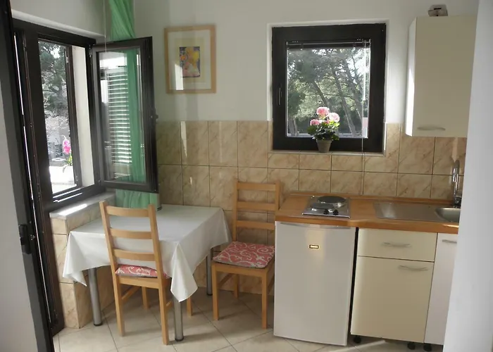 Διαμέρισμα Ive Starigrad Paklenica